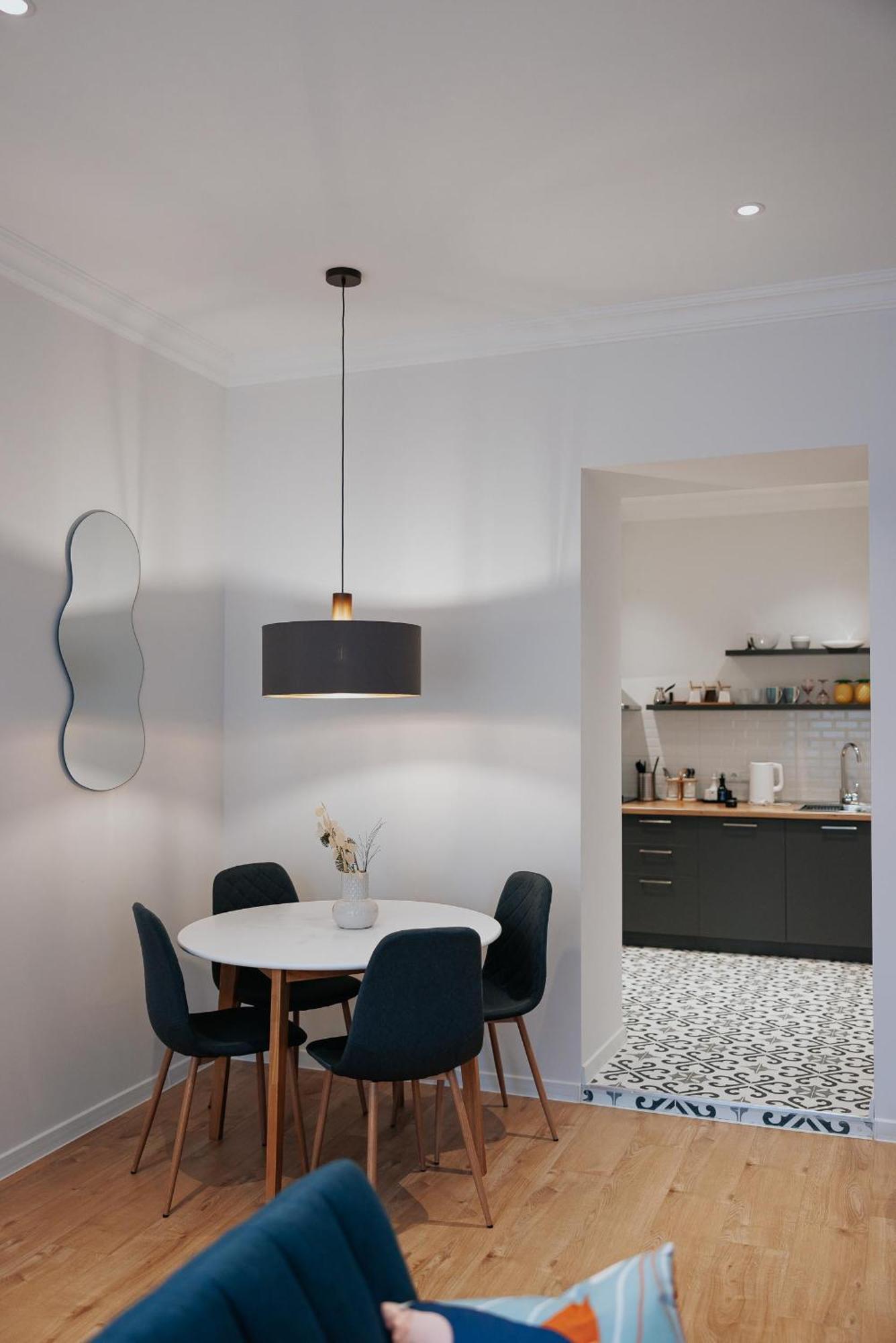 Апартаменты Modern Oasis In Historic *